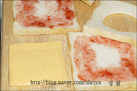 토스트 이미지